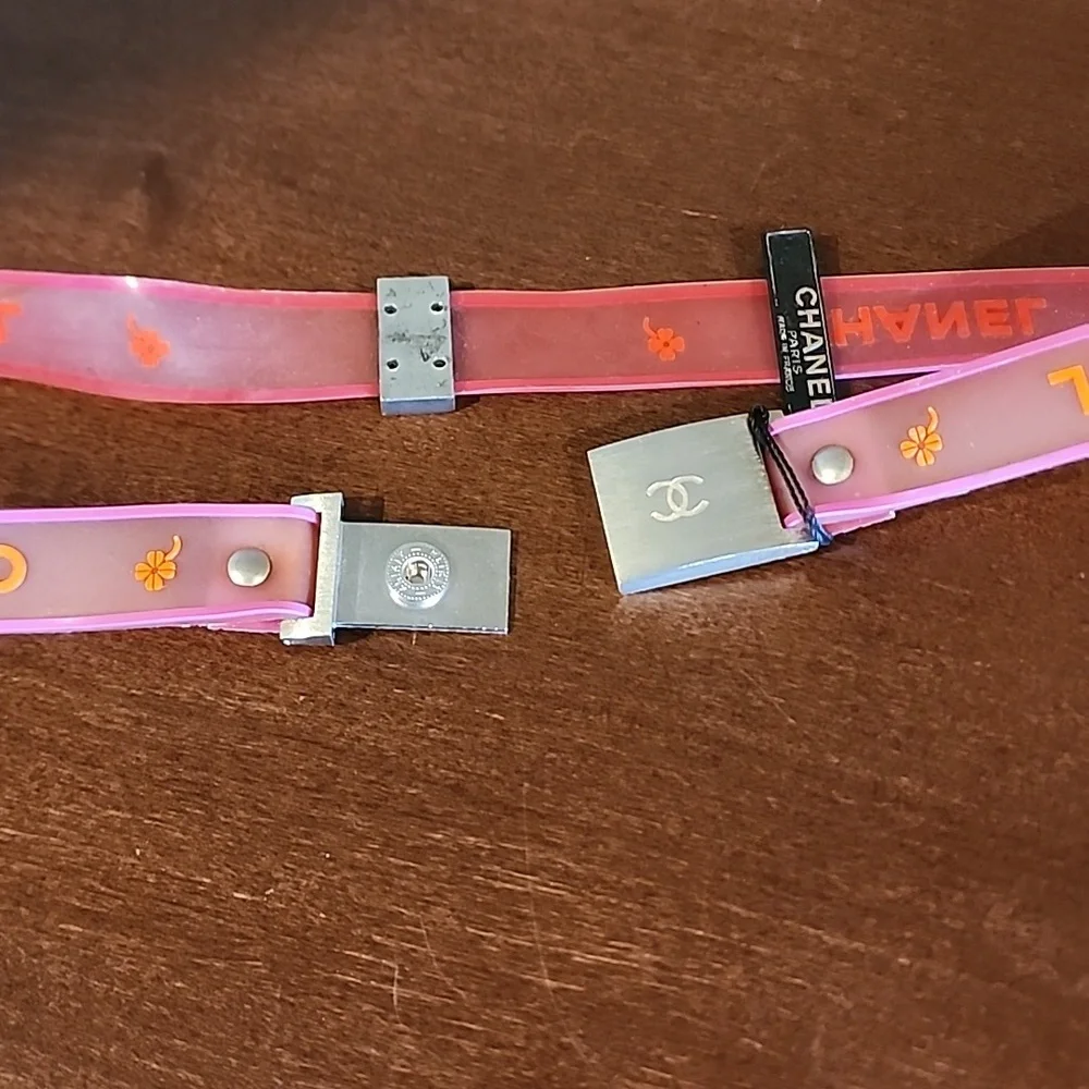 Authentic Chanel belt- rare - Picture 7 of 8